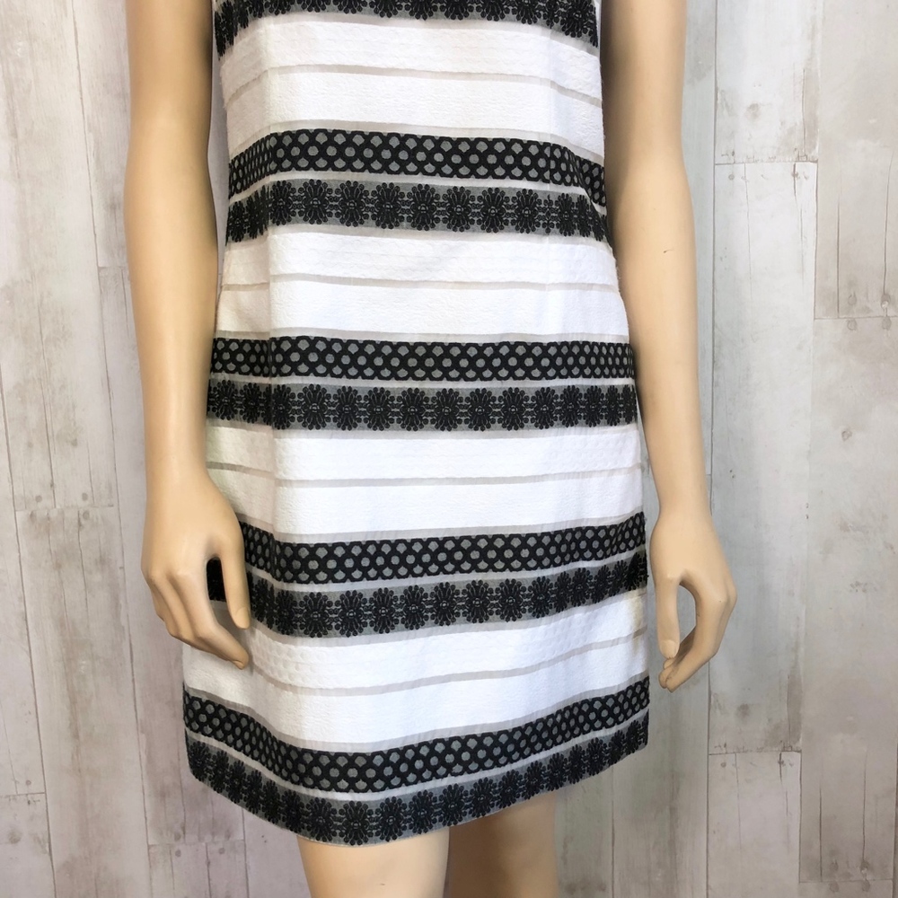Laundry by Shelli Segal Striped Sheath Dress - Picture 4 of 8